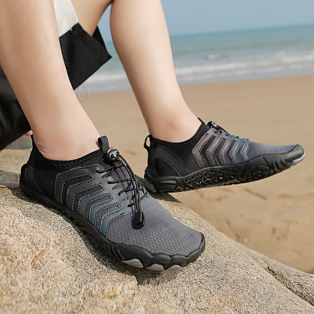 Midnight Black Trail V-Runner Pro - Universal non-slip barefoot shoes