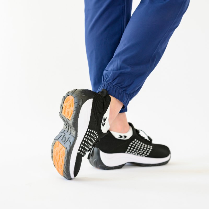 Ortho Chaussures extensibles et amorties - Noir/Blanc