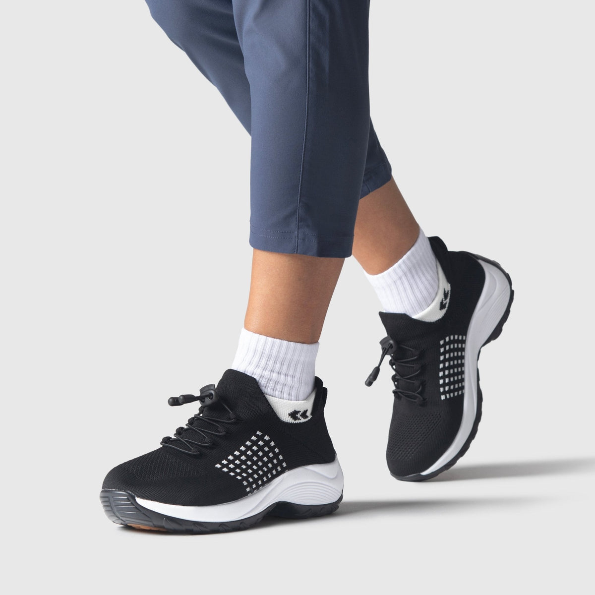 Ortho Chaussures extensibles et amorties - Noir/Blanc